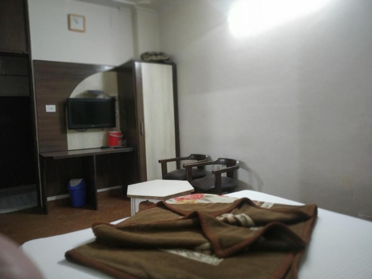 新德里 雅提利国际旅馆酒店 外观 照片